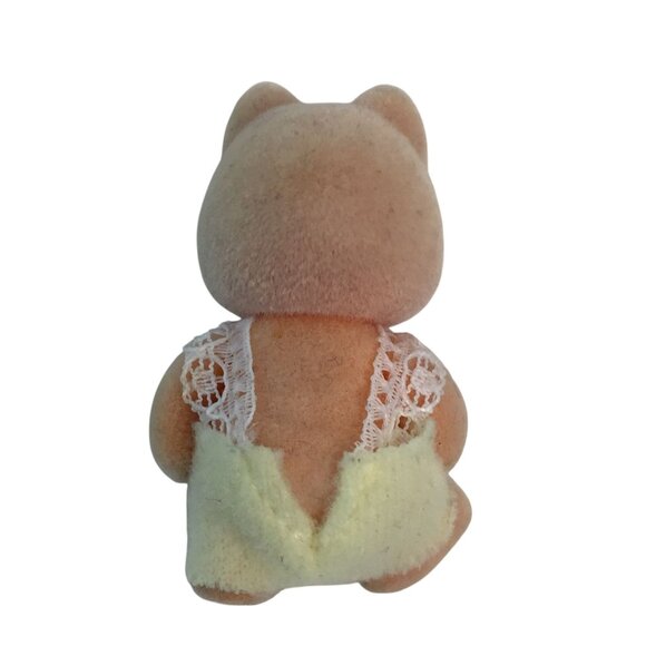 Calico Critter Pickleweeds Hedgehog, Chipmunk, Caramel Dog, & Kitty Baby Figures - Picture 5 of 9